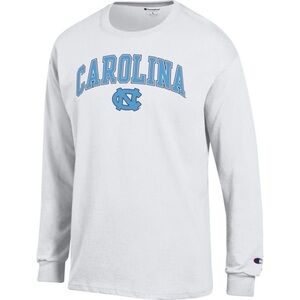 NWOT Men’s Champion North Carolina Tar Heels Arch Over Logo Long Sleeve T-Shirt